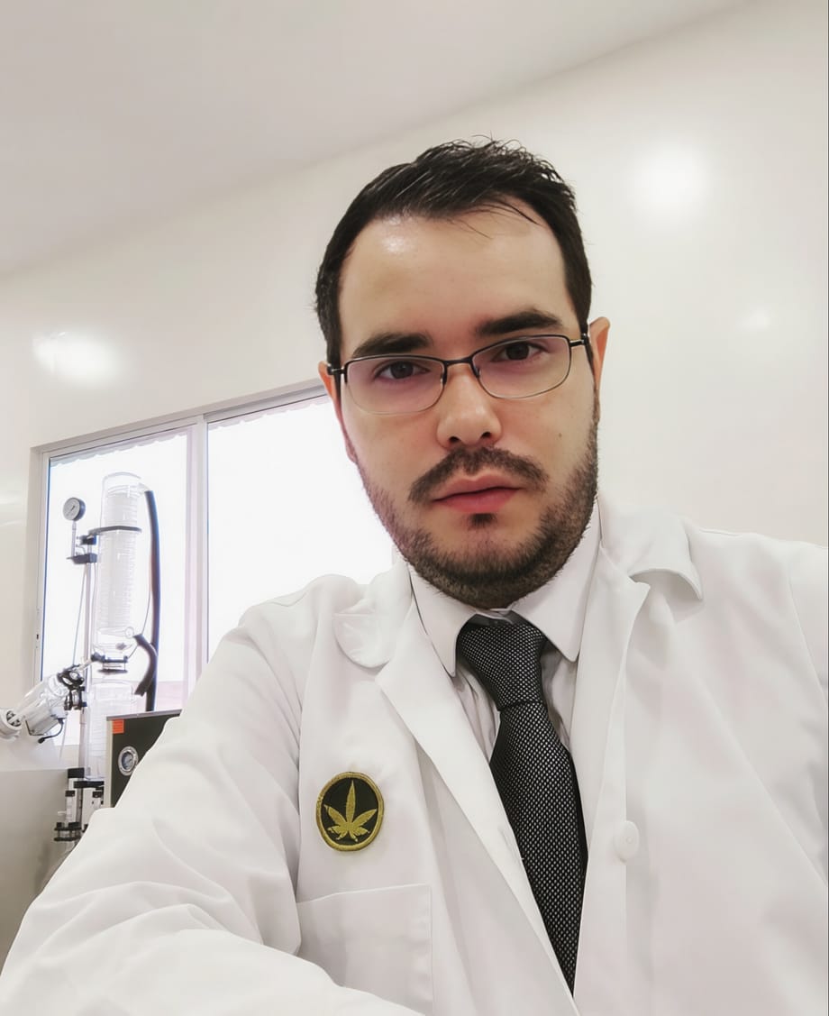 Julian Contreras